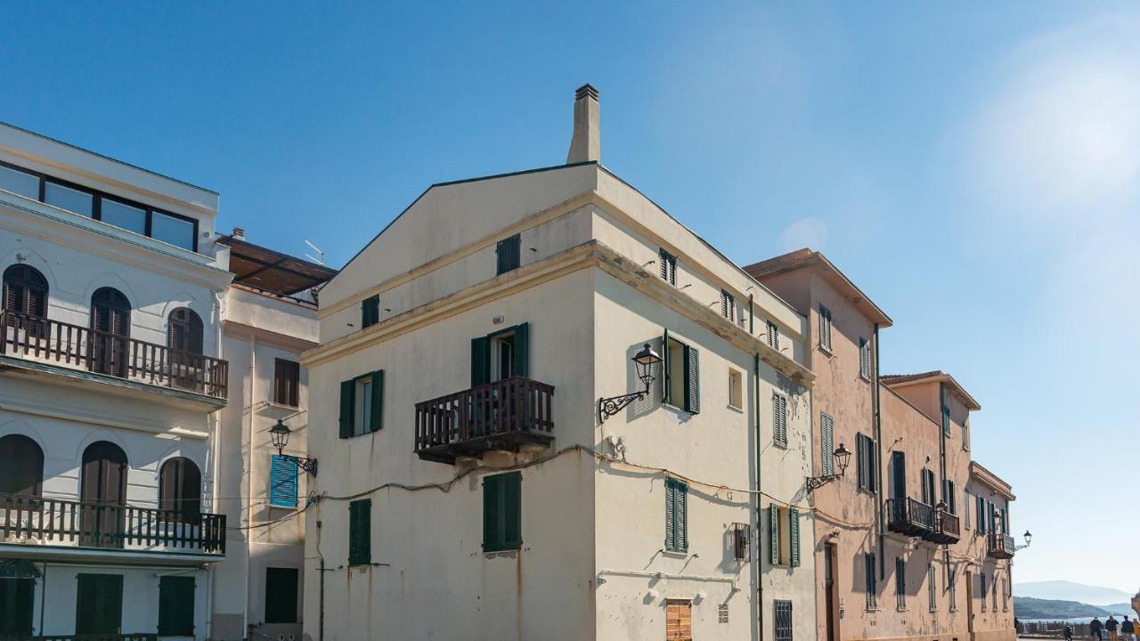 Welcomely - Waterfront Home A Balcony On The Sea Alghero Exterior photo