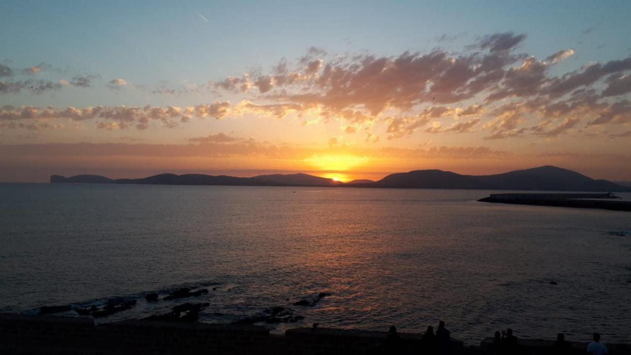 Waterfront Apartment Alghero Exterior photo
